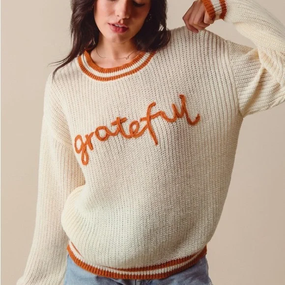 SO ME Thanksgiving Grateful Lettering Stitch Sweater - Picture 3 of 11